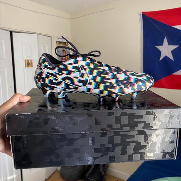 Nike Tiempo Legend 8 Elite SE FG “Pixelated” Size 11